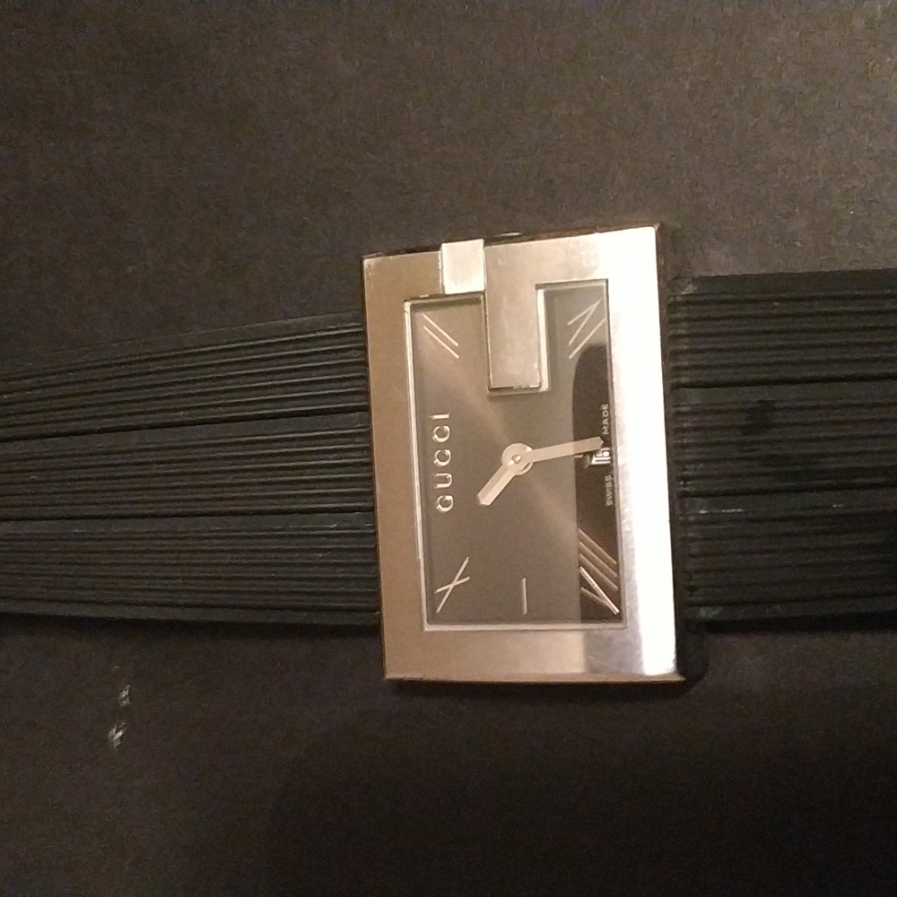 Gucci watch